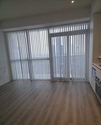 For Lease - 8 Interchange Way Unit# 2006, Vaughan, Ontario - Photo 1