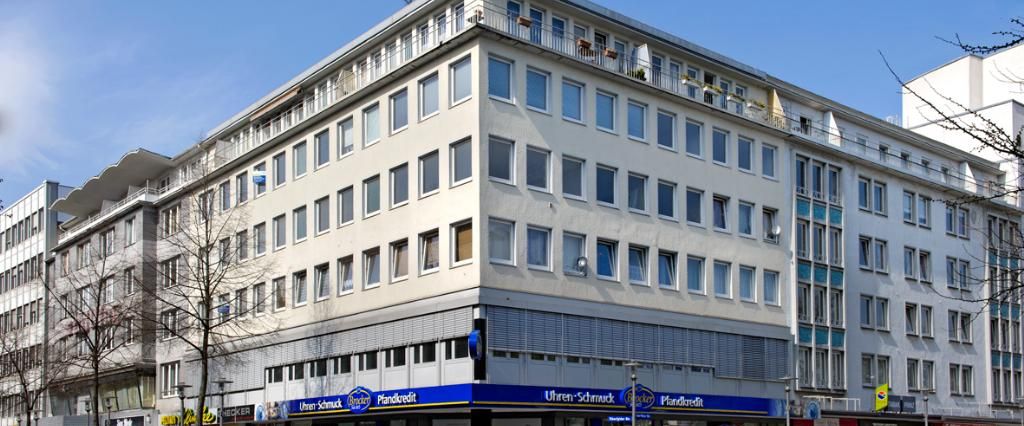 Bequem mit dem Aufzug ins 4.Obergeschoss: Tolle 2 Zimmer-Wohnung in Hagen Zentrum! - Photo 1