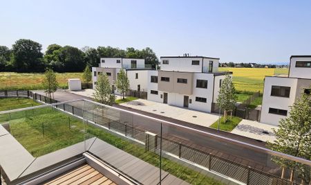 Mietkauf: Exklusive große Doppelhaushälfte auf Eckgrundstück - Modern - Lichtdurchflutet - Photo 2