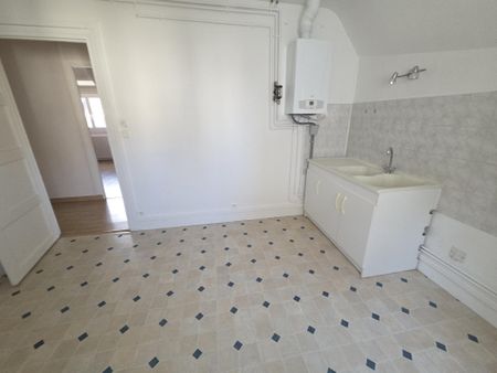 Location Appartement 2 pièces 50m² LE CREUSOT 71200 - Photo 5