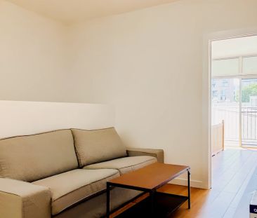 Secondary room in 3 Bedroom - Photo 2