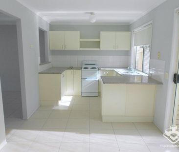Quiet & Good Location Resort Style Gated Townhouse - Photo 3