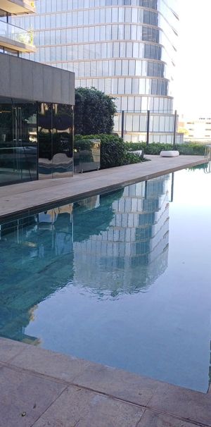 Contemporary 1 Bedroom Apartment in Central Park Complex - Photo 2