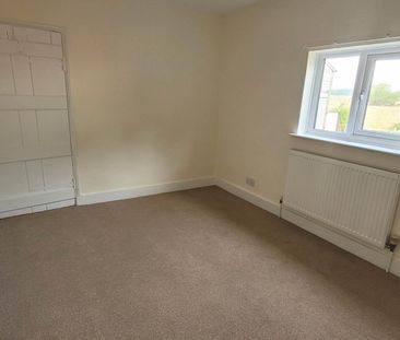 Manor Road, Rowsham - Photo 3