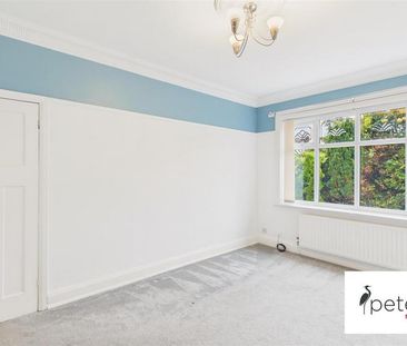 4 bedroom semi-detached bungalow to rent - Photo 1