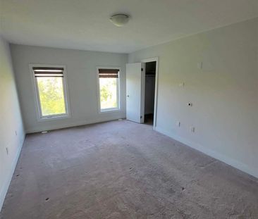 For Lease - 1048 Beach Comber Road, Mississauga, Ontario - Photo 3