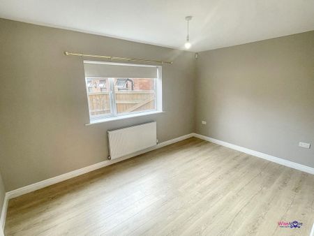 2 bedroom detached bungalow to rent - Photo 2