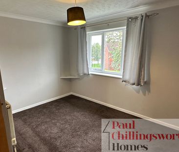 1 bed Maisonette - Photo 2