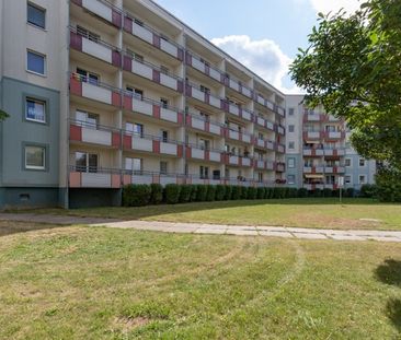 Ruhige Lage und Blick ins Grüne…wir sanieren für Sie - Photo 2