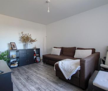 3 bedroom detached house to rent - Photo 1