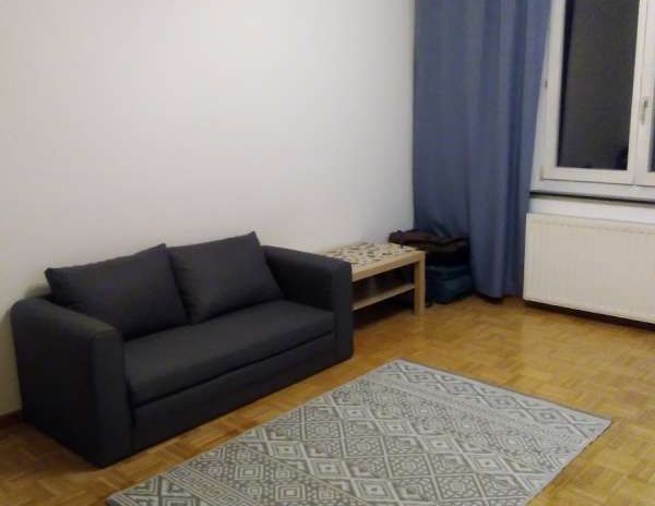 Room for rent - Photo 1