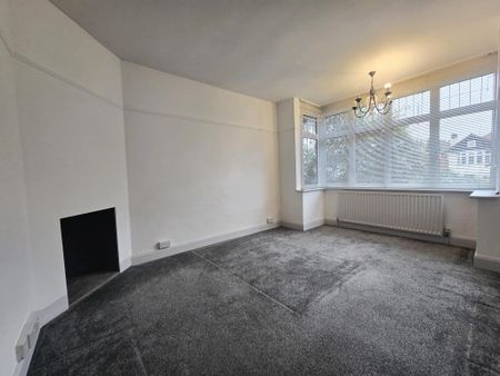 5 bedroom bungalow to rent - Photo 2