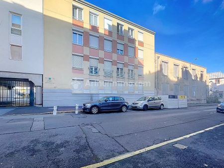 Location Appartement 1 pièces 20 m2 à Clermont-Ferrand - Photo 3