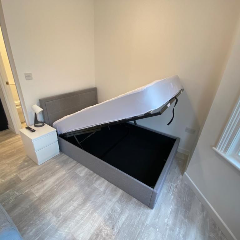 1 Bed Flat, Goldstone Villas, BN3 - Photo 1