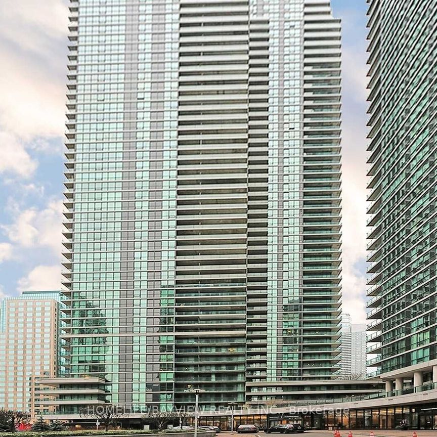 For Lease - 33 Bay Street Unit# 1905, Toronto, Ontario - Photo 1