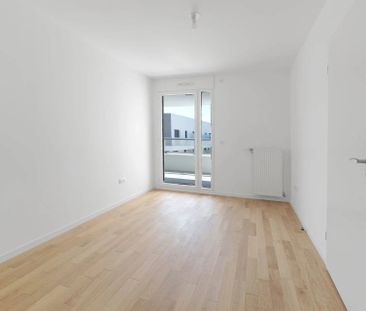 Rental Apartment Rueil-Malmaison Mont-Valérien - Photo 3