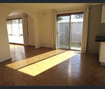 HOME IN QUIET COURT LOCATION - Photo 4