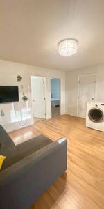 Bright and Spacious 2 Bedroom - Photo 4