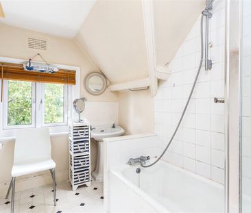 Portsmouth Road, Thames Ditton, Surrey, KT7 flat to rent - Photo 3
