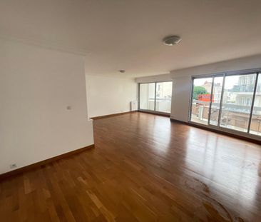 Location Appartement 4 pièces 93m² ANGERS 49100 - Photo 3