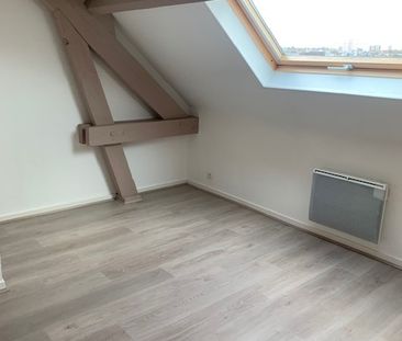 Location Appartement 3 pièces 65m² CHERBOURG-EN-COTENTIN 50100 - Photo 5