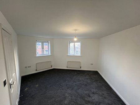3 Bed Semi-Detached House, Everside Drive, M8 - Photo 3