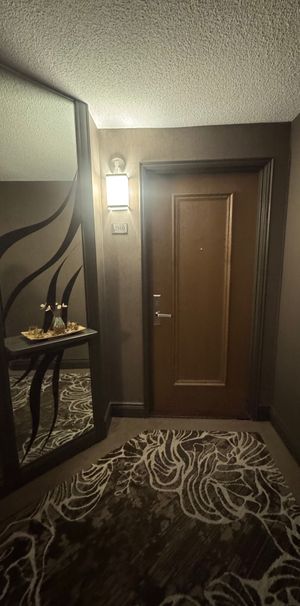 For Lease - 45 Kingsbridge Garden Circle Unit# 2910, Mississauga, Ontario - Photo 2