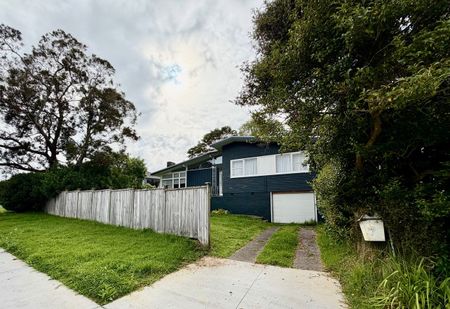 23 Gill Avenue, Te Atatu Peninsula, Auckland - Photo 2