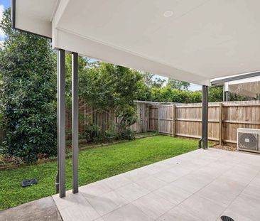 Modern Townhouse on Parkland Edge - Photo 4