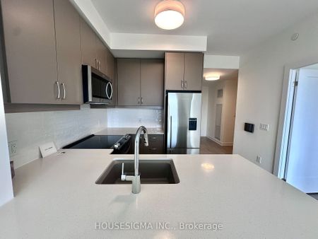 For Lease - 3220 William Coltson Avenue Unit# 812, Oakville, Ontario - Photo 2