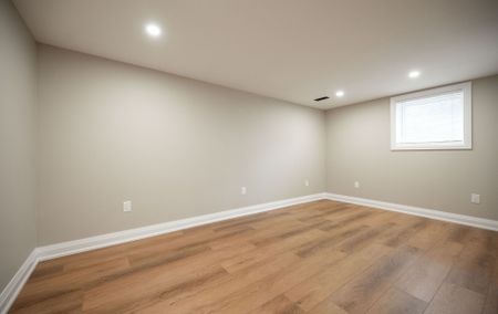 For Lease - 16 Eleanor (Lower Level) Court, Guelph, Ontario - Photo 3