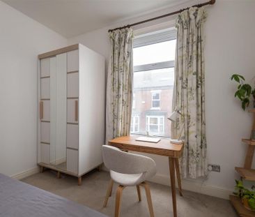 2 bedroom terraced house to rent - Photo 6