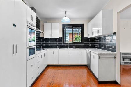 Your Dream Family Home Awaits in Elizabeth Downs! - Photo 5