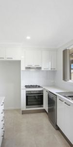 Freestanding Villa - Photo 3