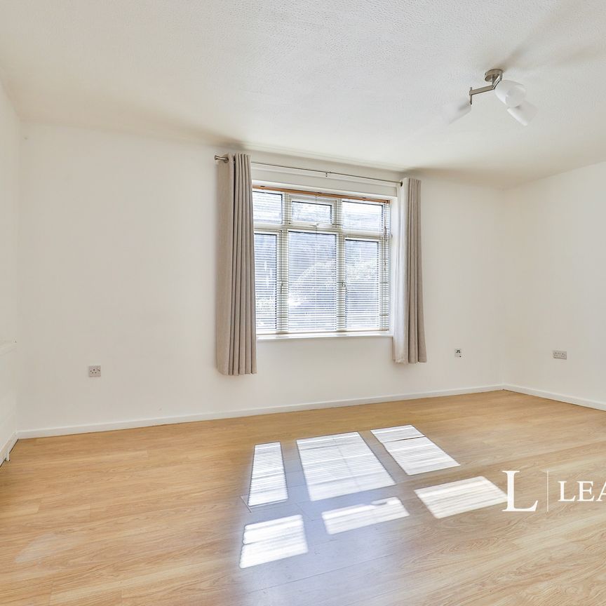 2 bedroom apartment to rent Whimbrel Court, 6 Curlew Road, Mudeford, BH23 - Photo 1