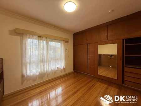 Prime Opportunity in the Heart of St Albans - Photo 4