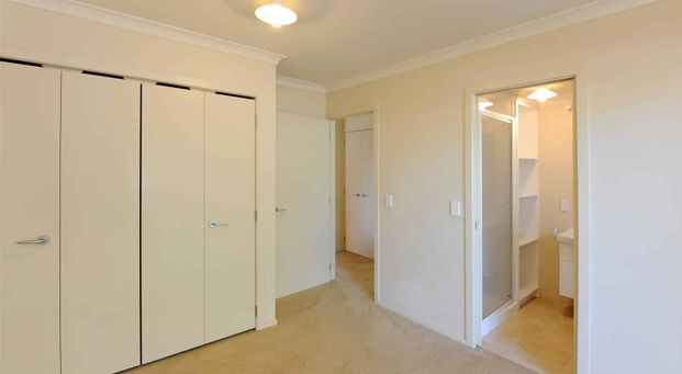 Viewing Time: Wednesday 19th November 12.00-12.15 pm - Photo 1