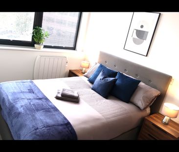 1 Bed Flat, Alexander House, M16 - Photo 2