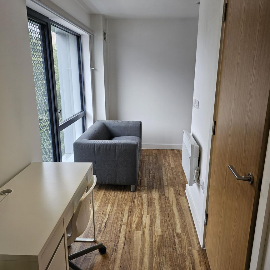 Frederick Road, Salford - Photo 1