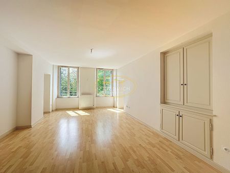 Location Appartement 4 pièces 112m² COMMERCY 55200 - Photo 2