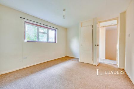 3 bedroom house to rent - Photo 2