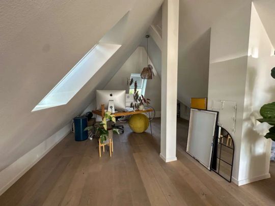 //Stilaltbau //Toplage //4-Zi-DG-Maisonette //120 m² //Bulthaup-Küche //Ruhe //Lehenviertel - Foto 1