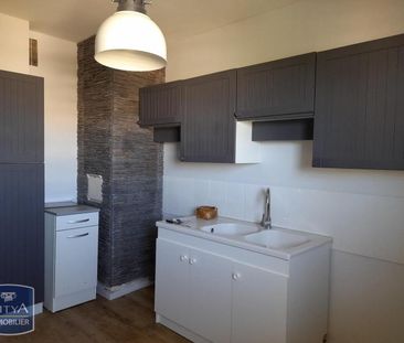 Location Appartement 2 pièces 69m² ANGOULEME 16000 - Photo 4
