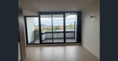 511D/615 Victoria Street, Abbotsford, Vic 3067 - Photo 2