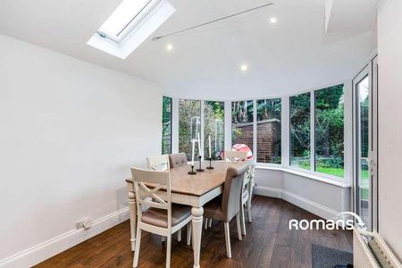 Eskdale Gardens, Maidenhead, Berkshire, SL6 - Photo 2