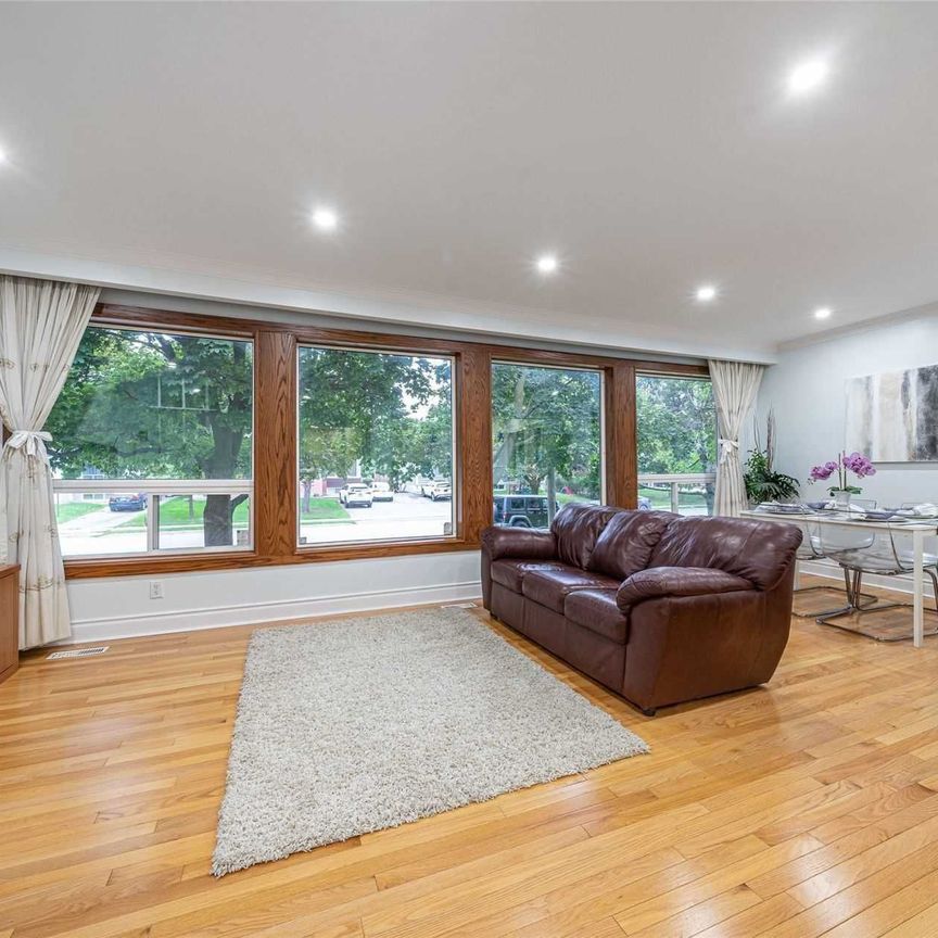 For Lease - 412 Balkan Road Unit# Main, Richmond Hill, Ontario - Photo 1