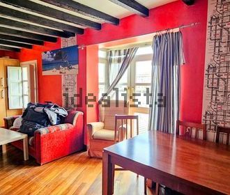 Alquiler de piso en Manuel Calvo Zeharkalea, 4 - Photo 2