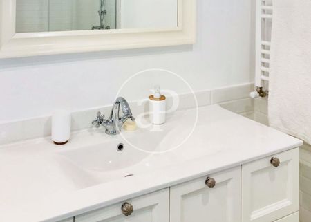 Penthouse for rent in Nueva España (Madrid) - Photo 2