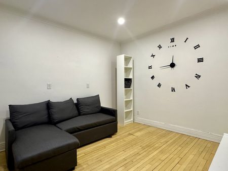 5200 Avenue Bannantyne, #3 - Photo 2