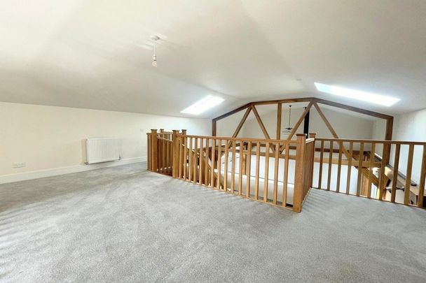 Green View - Photo 1